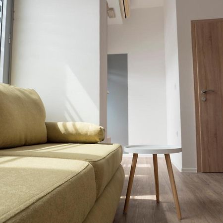 Apartments Aura Deskle Exterior foto